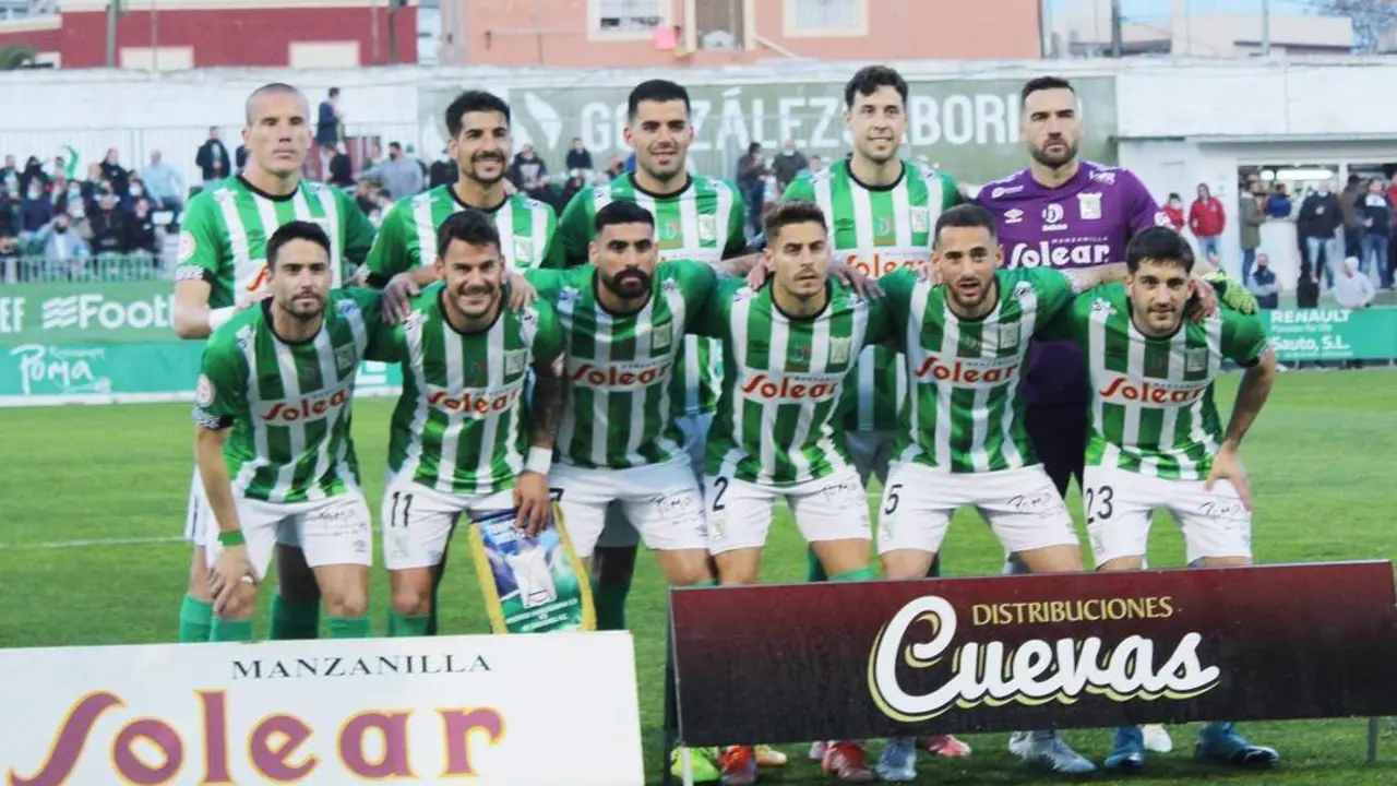 Once inicial que present&oacute; el Atl&eacute;tico Sanluque&ntilde;o ante el Sabadell en El Palmar - Ra&uacute;l J. Bustillos
