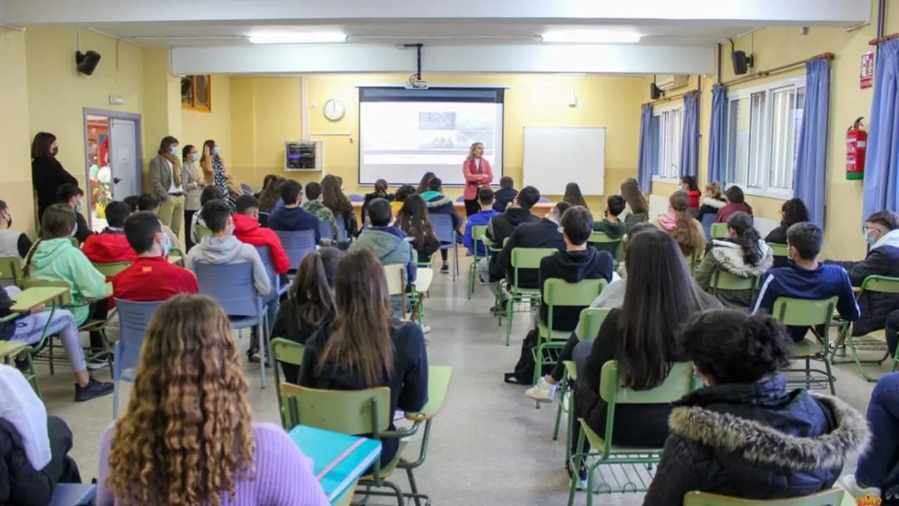 Jornada en La Puebla del R&iacute;o sobre el Talento femenino ante el reto digital. - DIPUTACI&Oacute;N 