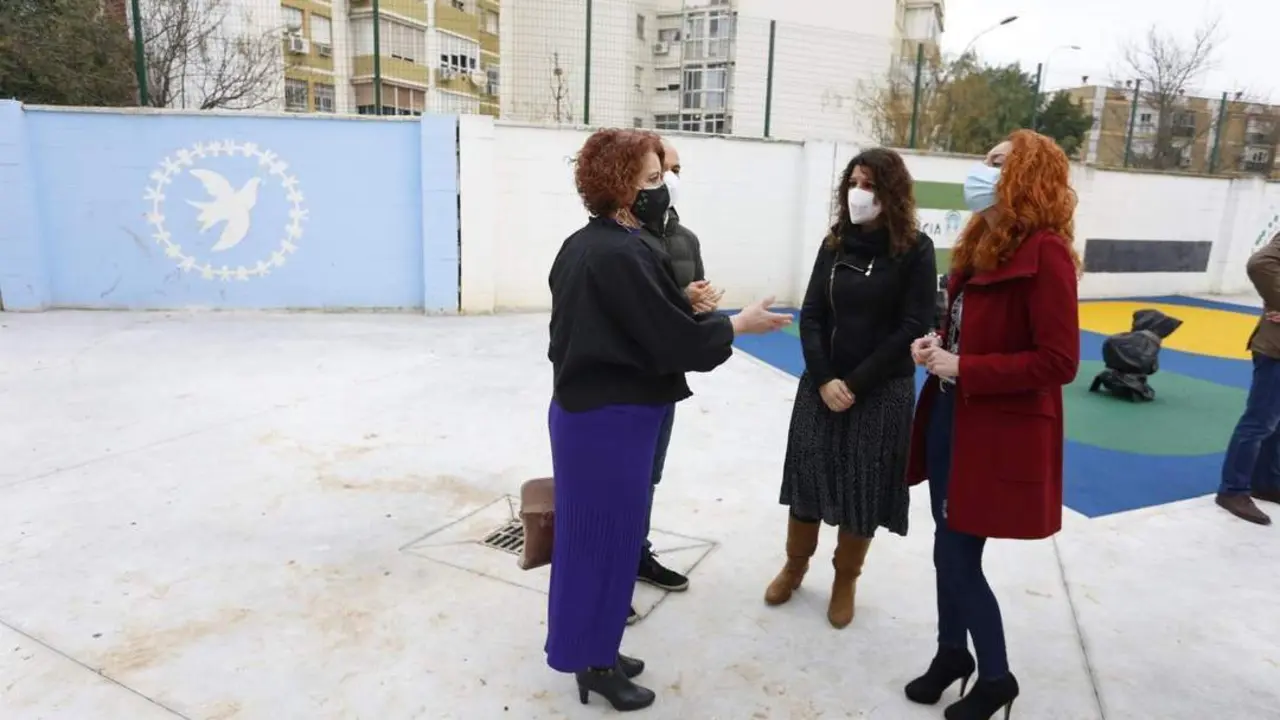 Visita al CEIP. - Archivo