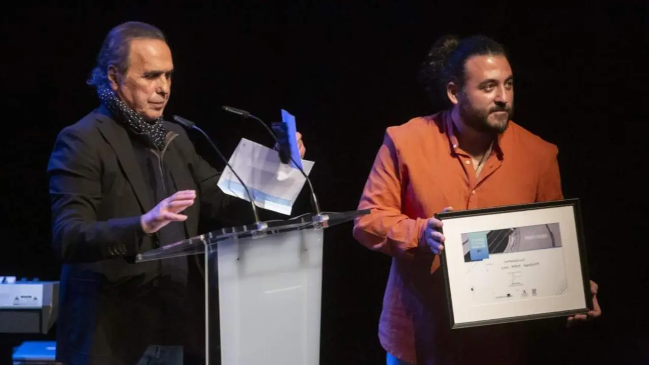 El pianista Juan P&eacute;rez, con el Premio SGAE de Flamenco Paco de Luc&iacute;a. - VH