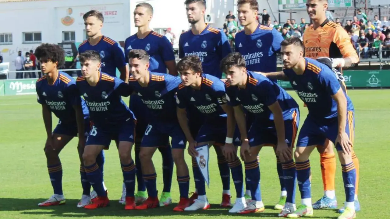 El Real Madrid Castilla el d&iacute;a que visit&oacute; al Atl&eacute;tico Sanluque&ntilde;o en la primera vuelta - Ra&uacute;l J. Bustillos