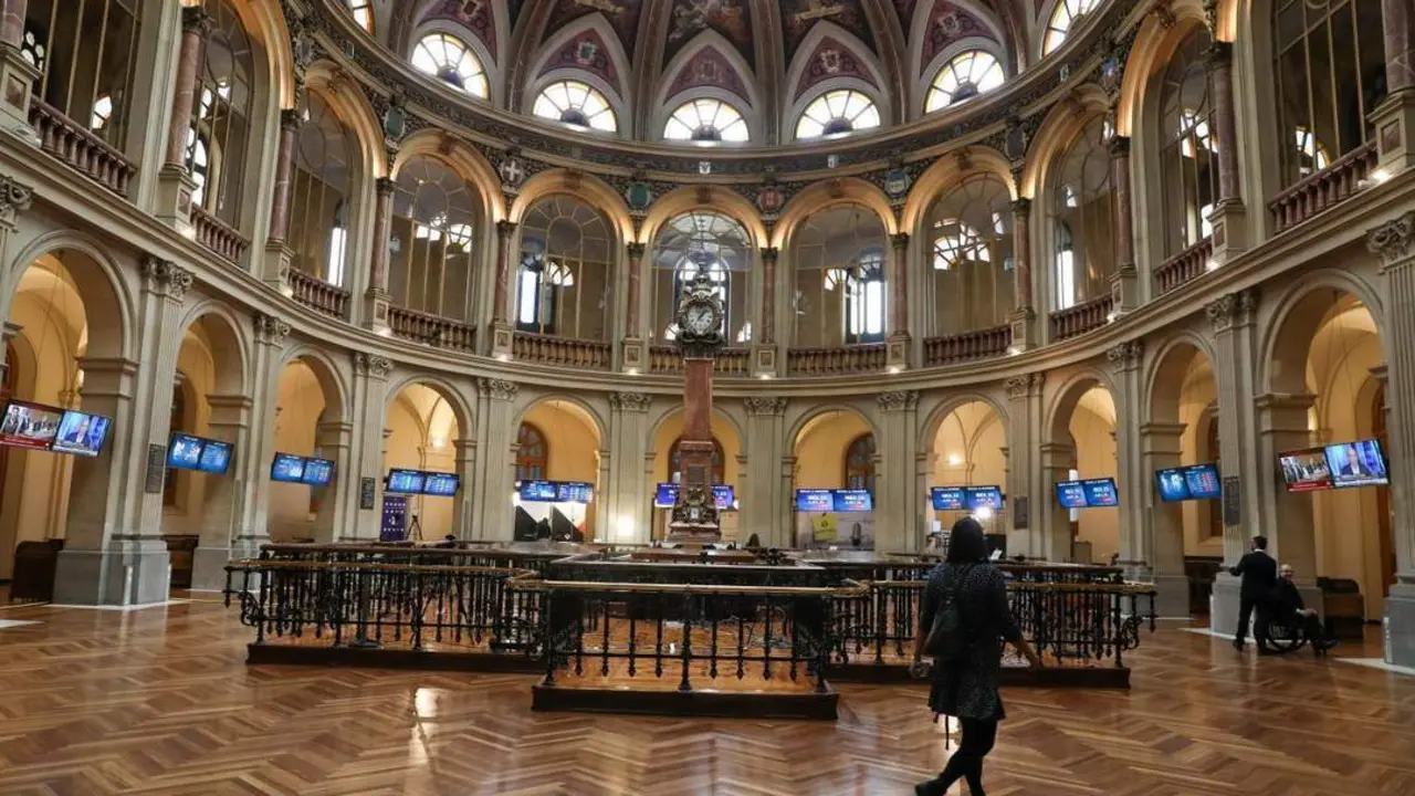Vista general del Palacio de la Bolsa. | Europa Press