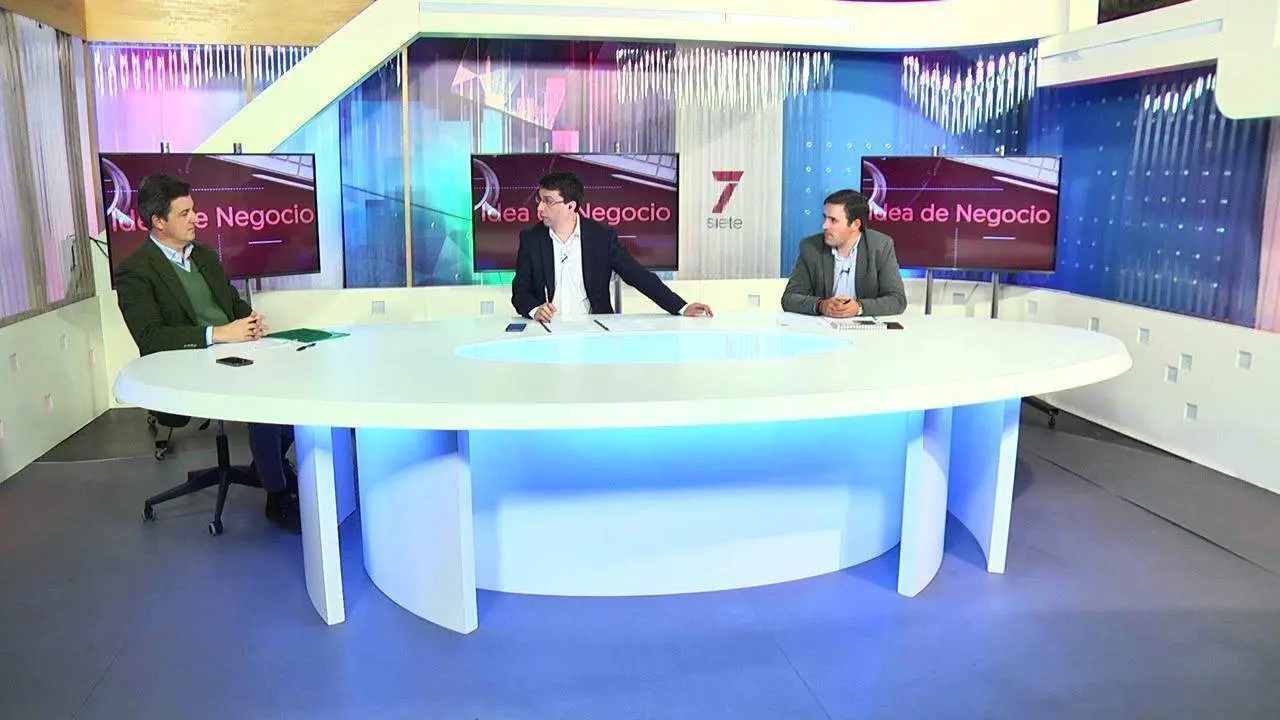 F&eacute;lix Garc&iacute;a de Leyaristy, director general de Asaja Andaluc&iacute;a, y Crist&oacute;bal Cano, Secretario General de UPA Andaluc&iacute;a, este domingo en '7 Econom&iacute;a'.  - 7TVA