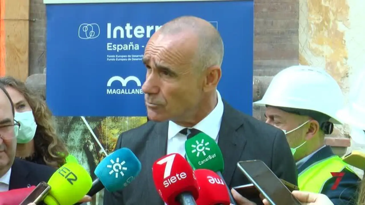 Mu&ntilde;oz cree que la exposici&oacute;n del Carambolo "deber&aacute; ser una decisi&oacute;n compartida"