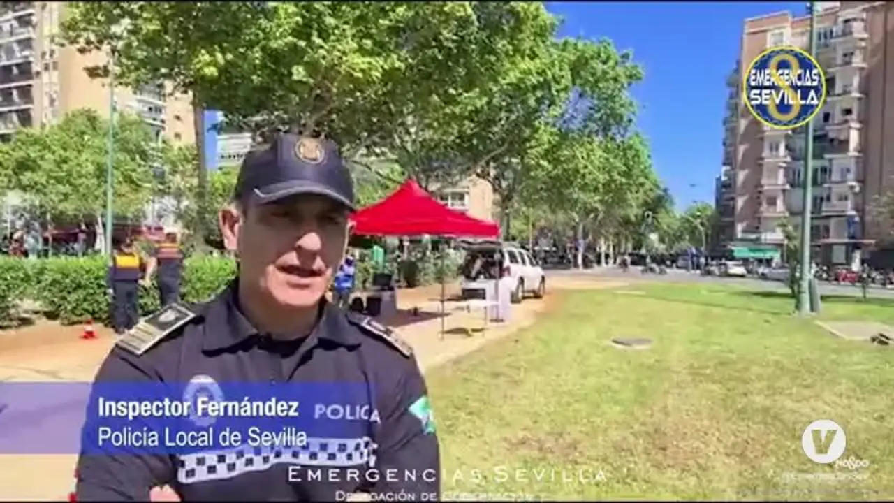 La Polic&iacute;a Local de Sevilla explica la funci&oacute;n de los drones durante la Semana Santa