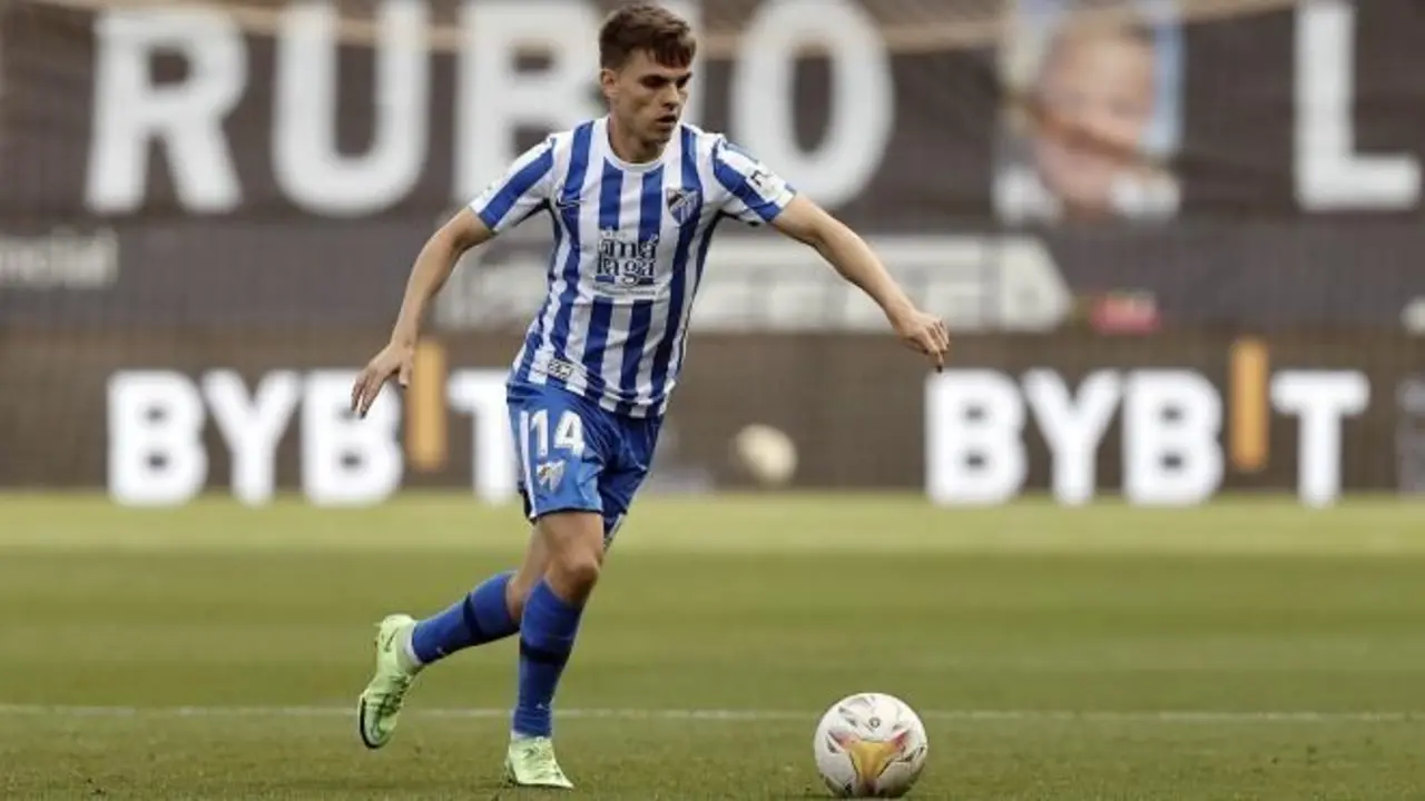 Aleix Febas se ha convertido en indiscutible para el juego del equipo de Guede. - MCF