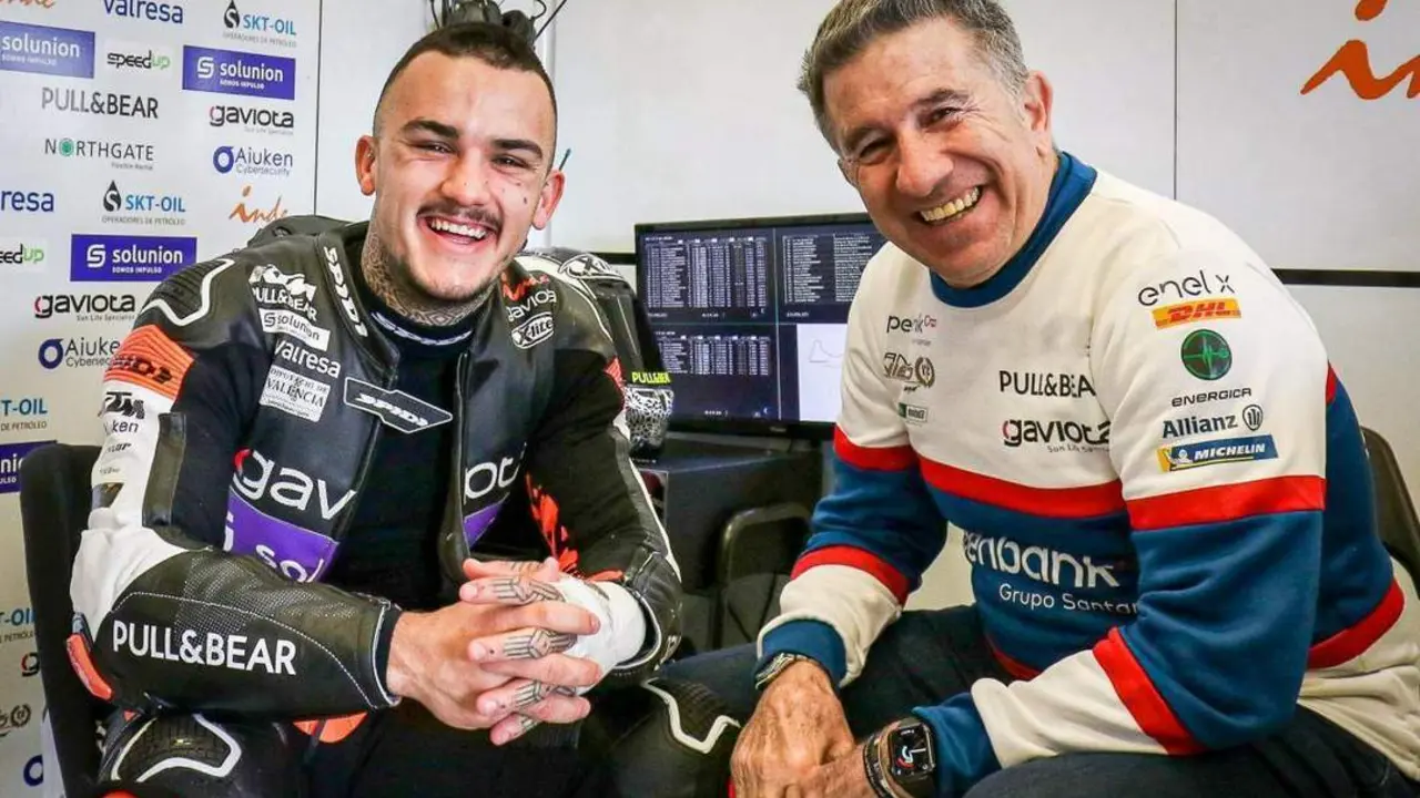 Ar&oacute;n Canet, junto a Jorge Mart&iacute;nez Aspar. - Moto GP