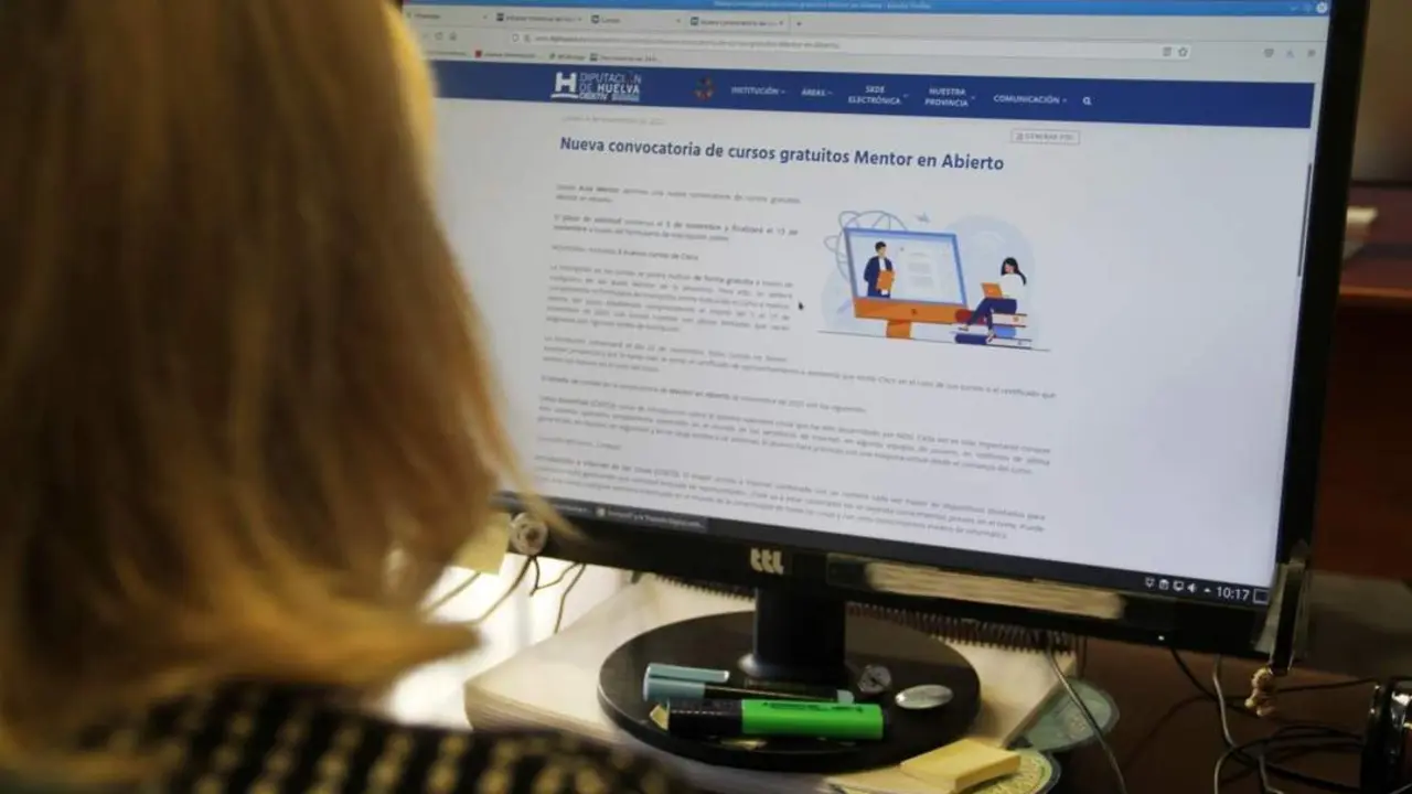 Cursos gratuitos de 'Mentor en Abierto' en el marco de la plataforma online 'Aula Mentor'. - VH