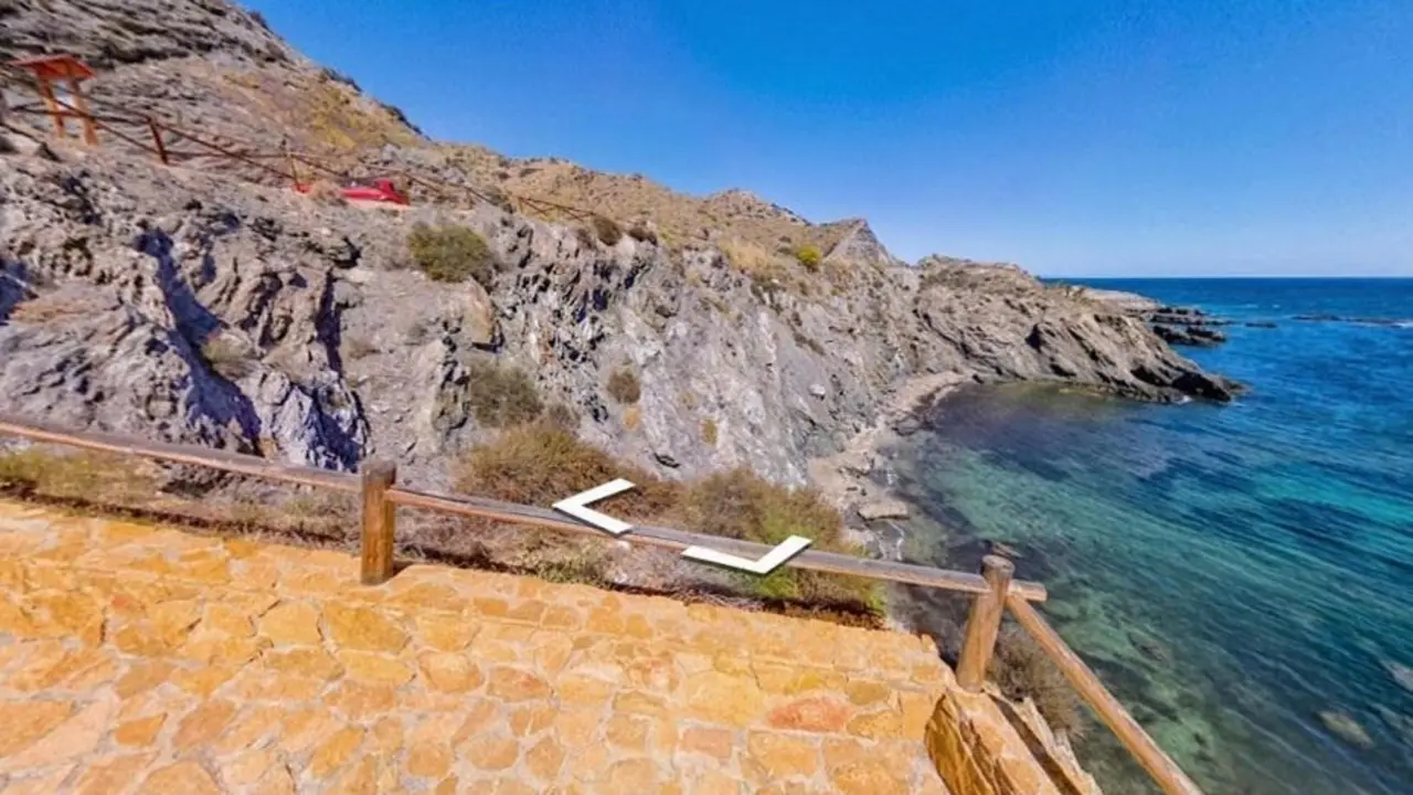 Zona conocida como Cala Cristal en Cuevas del Almanzora (Almer&iacute;a). - 112 ANDALUC&Iacute;A