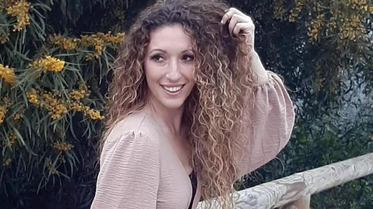 Sara Pe&ntilde;a. - 