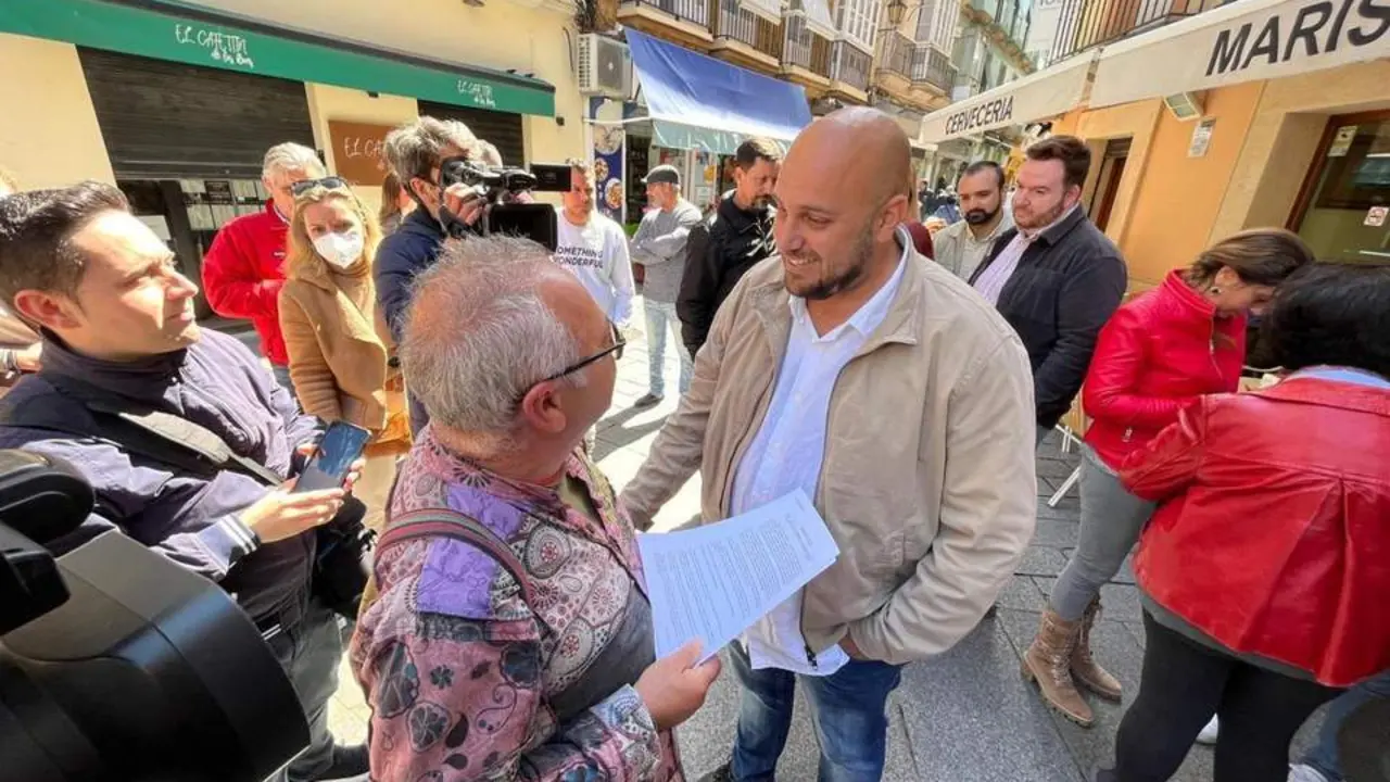 Eugenio Belgrano, en la presentaci&oacute;n de la plataforma ciudadana Ahora C&aacute;diz. - Antonio Bernal