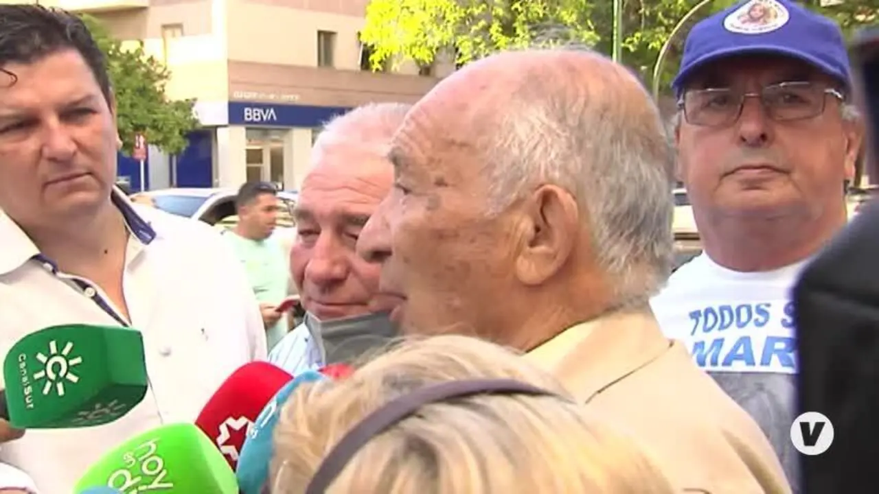 El abuelo de Marta del Castillo conf&iacute;a que en el juicio al Cuco "se despejen dudas"