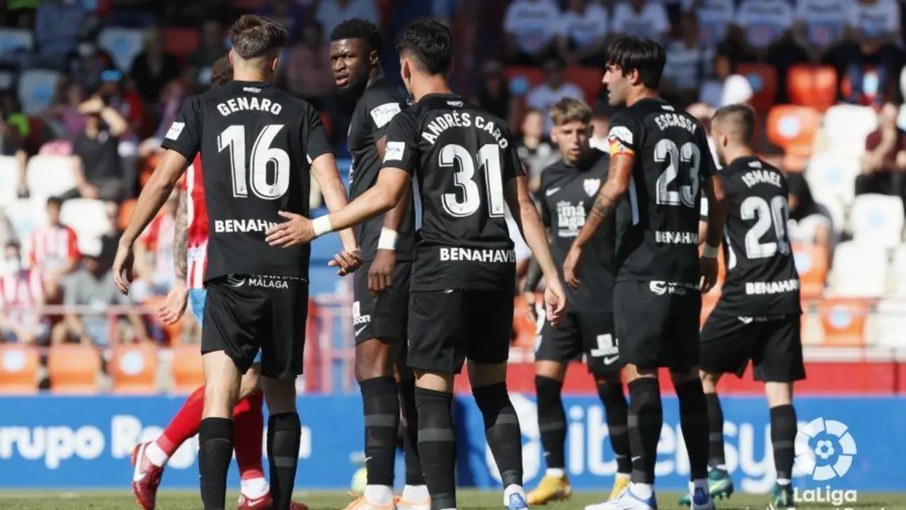 El M&aacute;laga no pudo con el Lugo en un partido sin ritmo y con pocas reivindicaciones desde la plantilla. - LALIGA