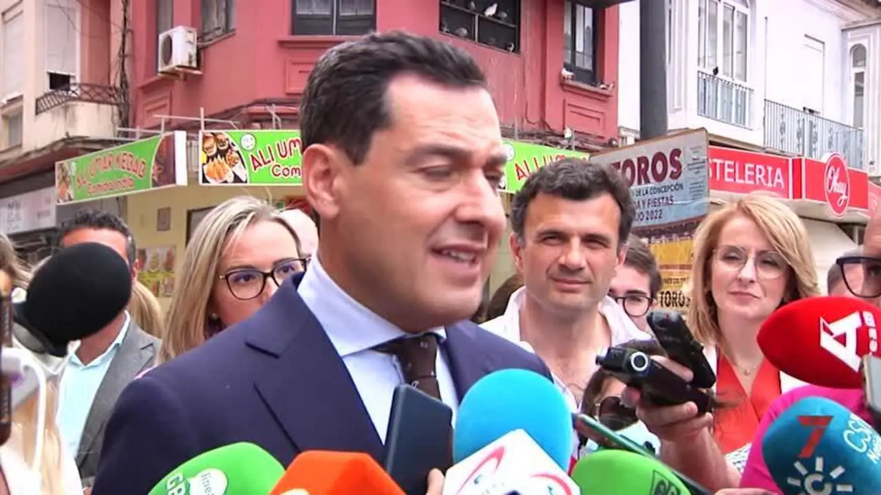 El CIS da la victoria al PP de Juanma Moreno en el inicio de la campa&ntilde;a