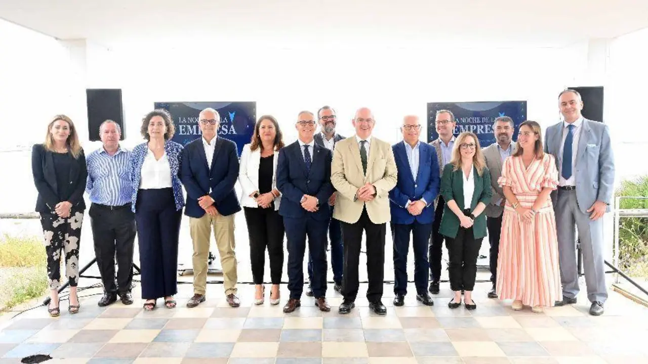 Presentaci&oacute;n de la Noche de Empresa de la CEC en Algeciras. - AI