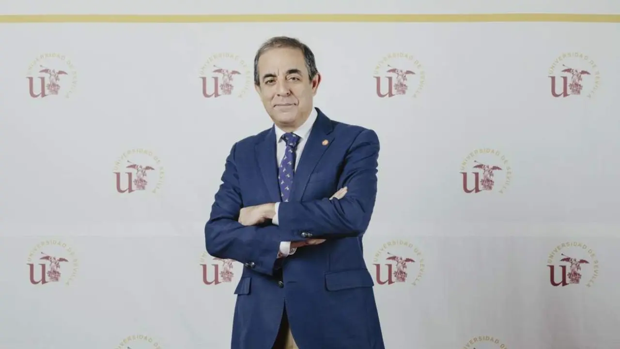 El rector de la Universidad de Sevilla, Miguel &Aacute;ngel Castro. - US