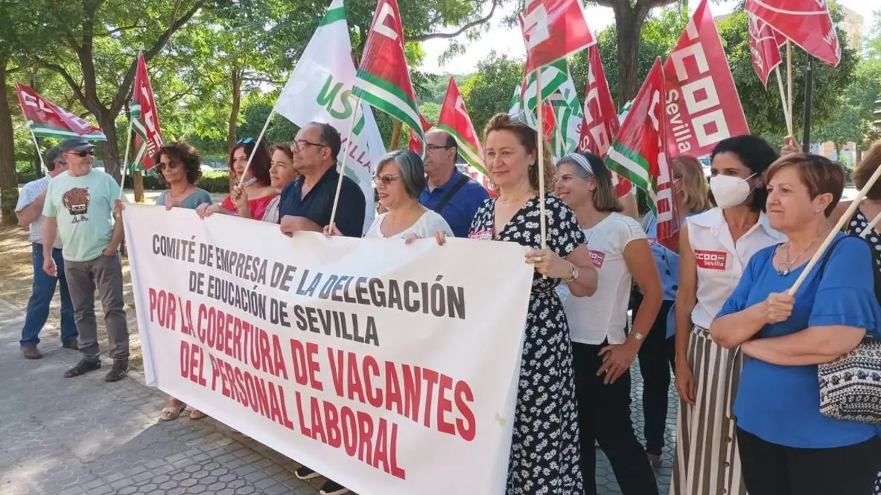 Concentraci&oacute;n para que se cubran las bajas. - CCOO