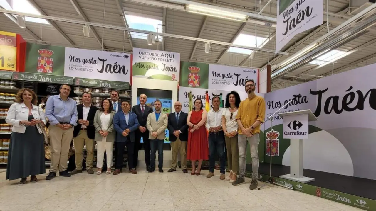 Apertura de la muestra con productos de Ja&eacute;n. - Viva Ja&eacute;n