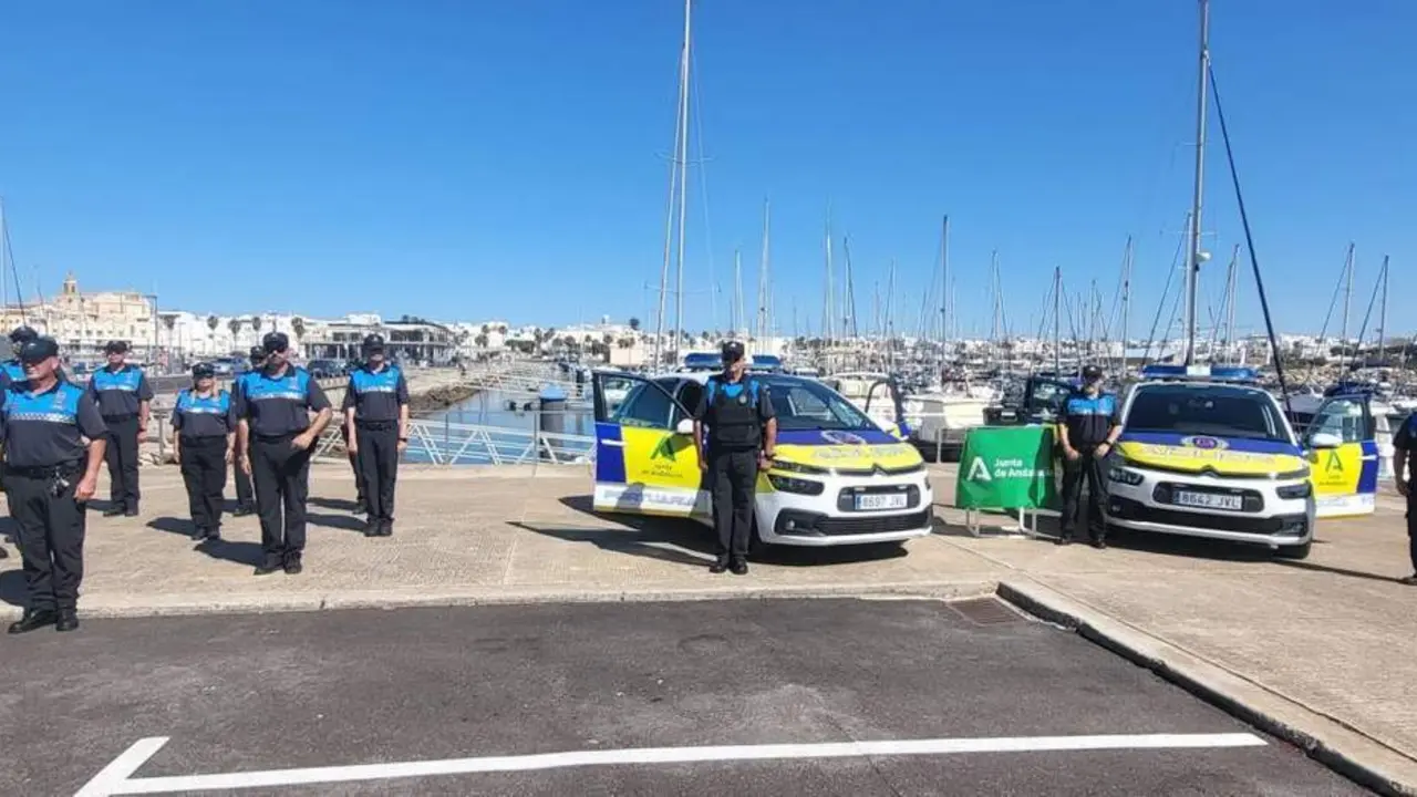 Operativo de seguridad en los puertos de Bonanza, Chipiona y Rota. - Informaci&oacute;n.