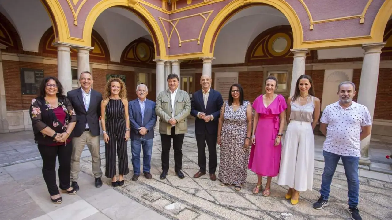 Ayuntamiento y Fundaci&oacute;n Cepsa firman un nuevo convenio marco para el desarrollo de actuaciones sociales. - VH