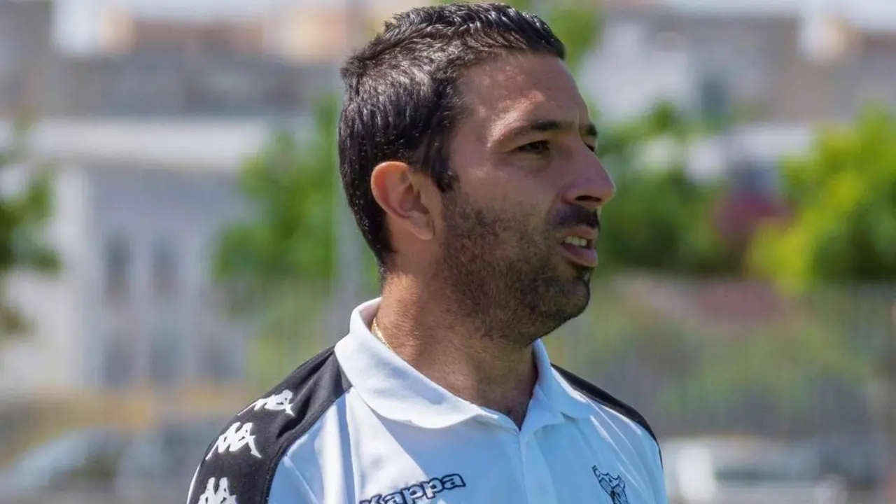 Juani, entrenador del Atl&eacute;tico Sanluque&ntilde;o B - Juan Caraballo