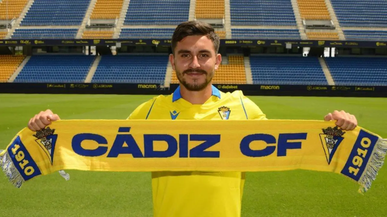 V&iacute;ctor Chust. - C&aacute;diz CF