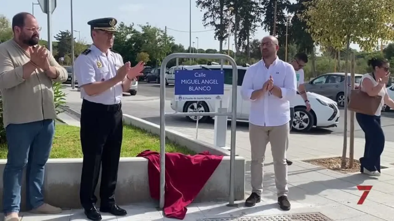 El Puerto inaugura la calle Miguel &Aacute;ngel Blanco en el 25&ordm; aniversario de su asesinato