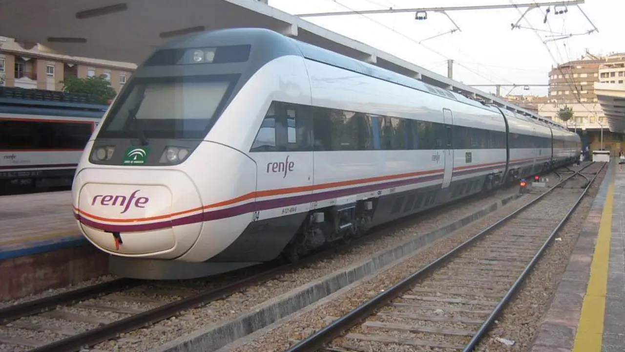 Estaci&oacute;n de tren de la capital jiennense.  - Viva Ja&eacute;n