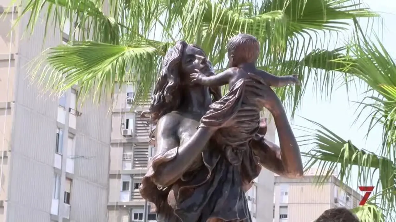 La ciudad de Jerez dedica el primer monumento de Espa&ntilde;a a los &lsquo;beb&eacute;s robados&rsquo;