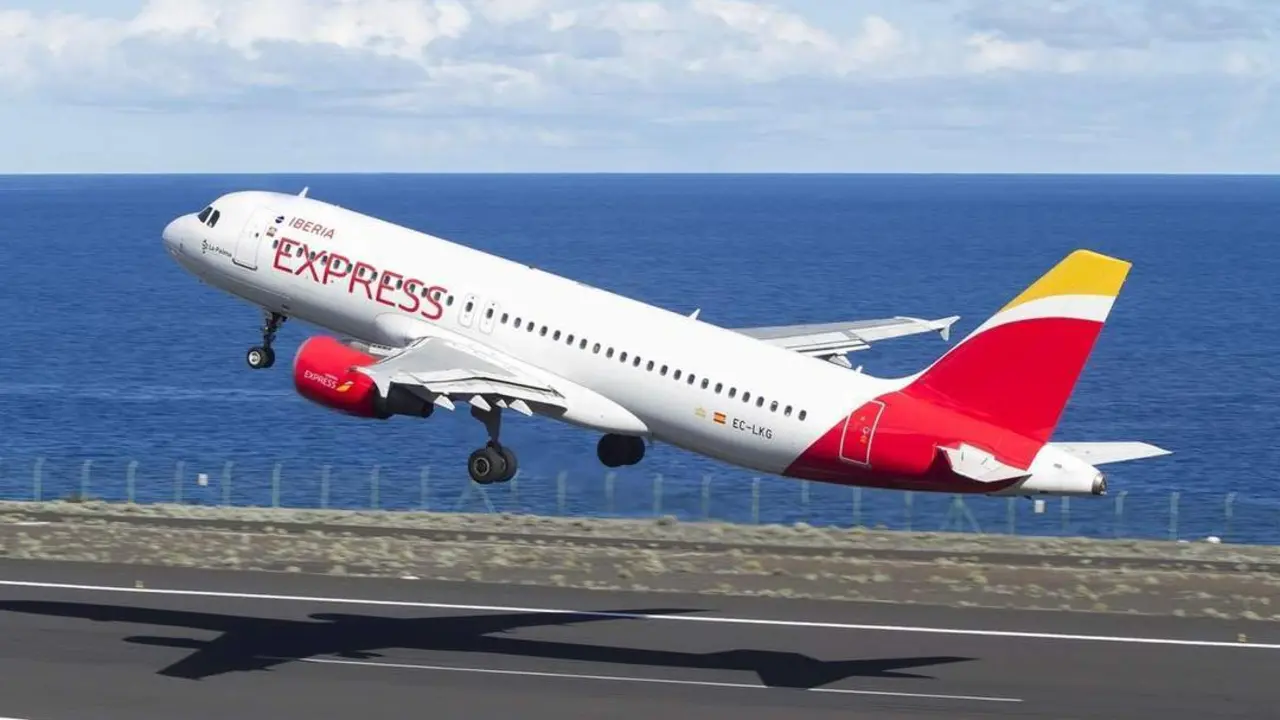 Avi&oacute;n de Iberia Express. - IBERIA EXPRESS