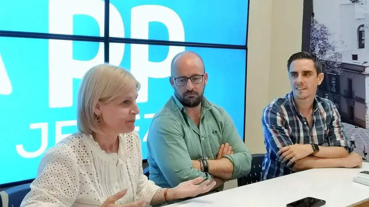 Garc&iacute;a-Pelayo, junto a Germ&aacute;n Beardo y Jaime Espinar.  - Andaluc&iacute;a Informaci&oacute;n