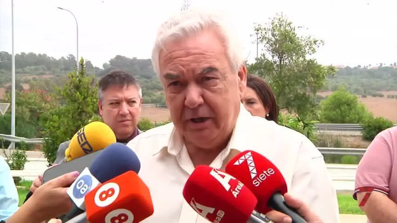 Concentraci&oacute;n en Algeciras: "Yo no me voy a arrodillar ante estos mierdas"