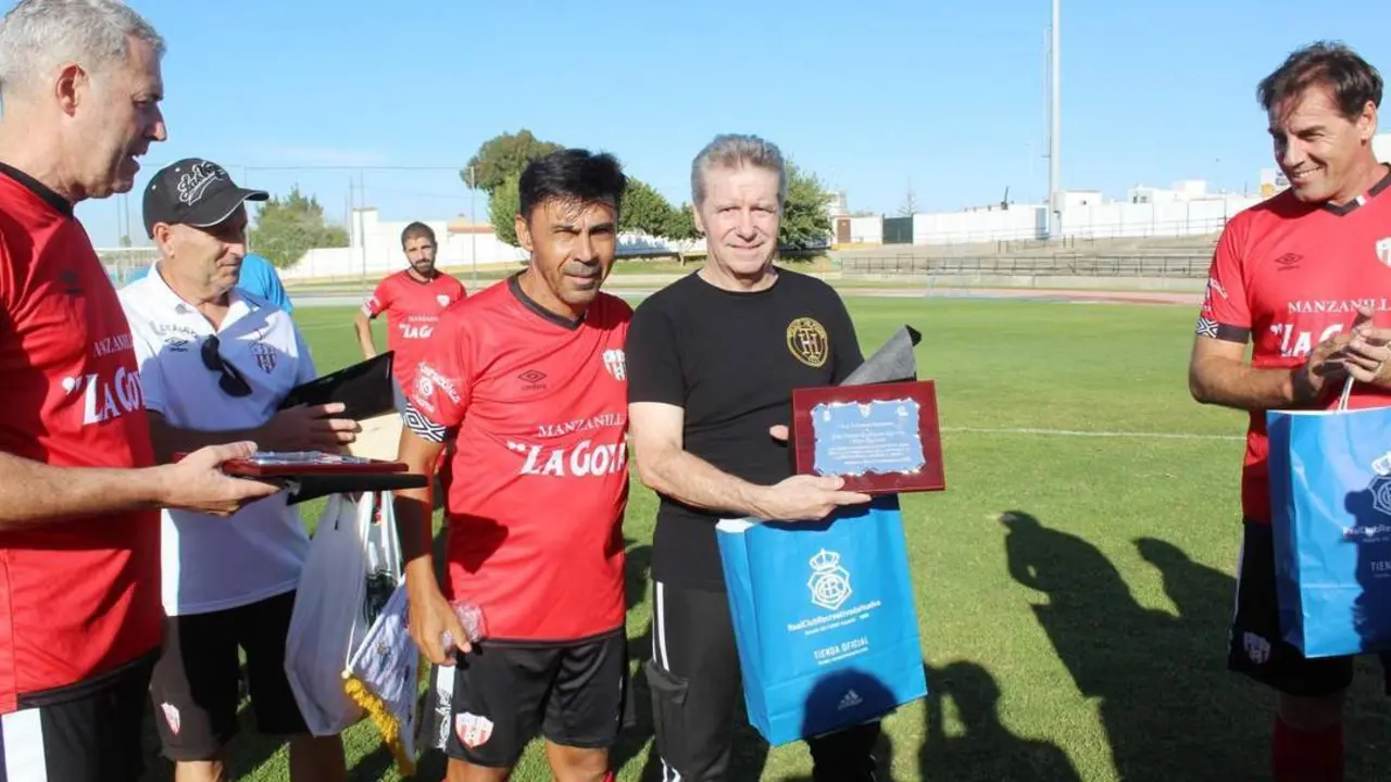 Pepe Ram&iacute;rez en el homenaje que recibi&oacute; recientemente en El Picacho  - Ra&uacute;l J. Bustillos