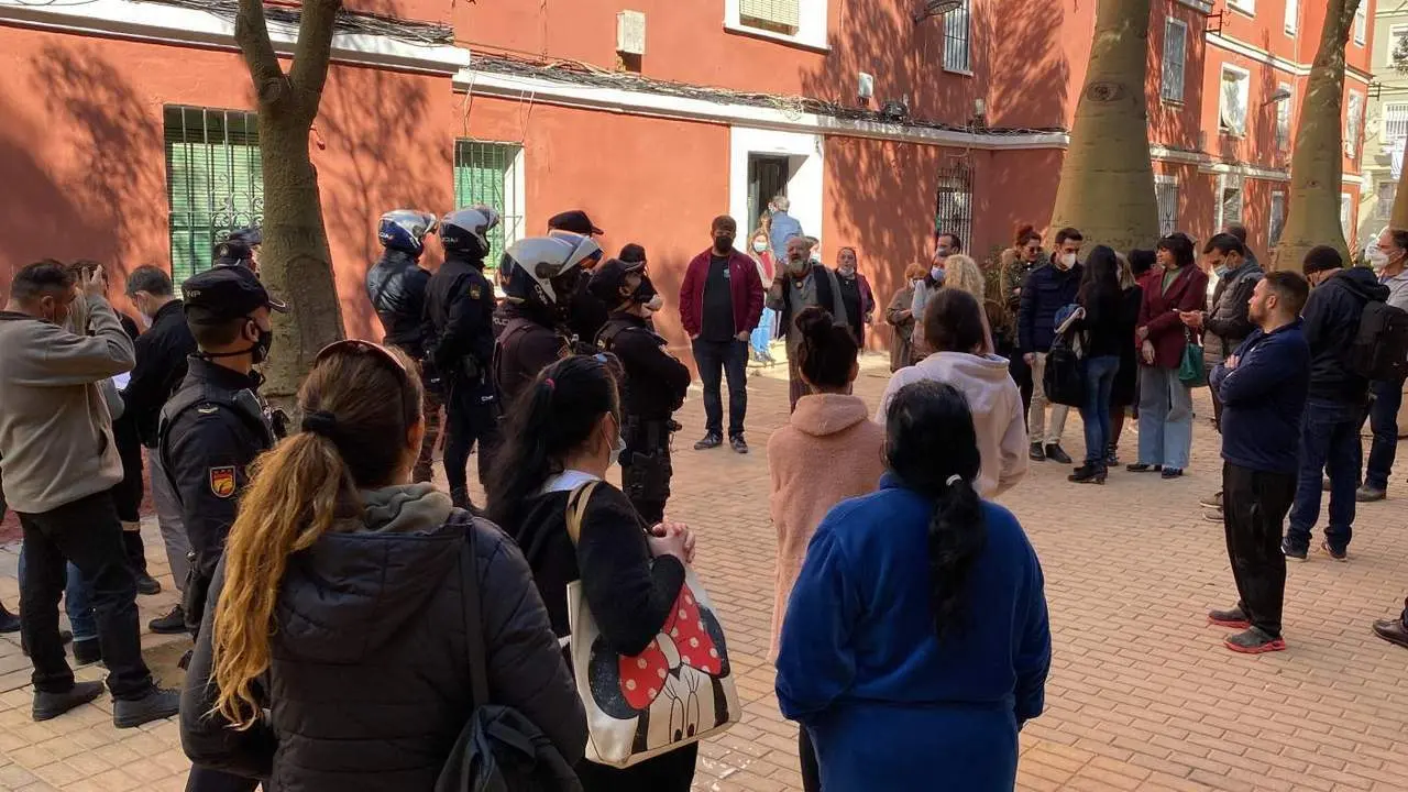 Intentando parar el un desahucio (archivo). - VM