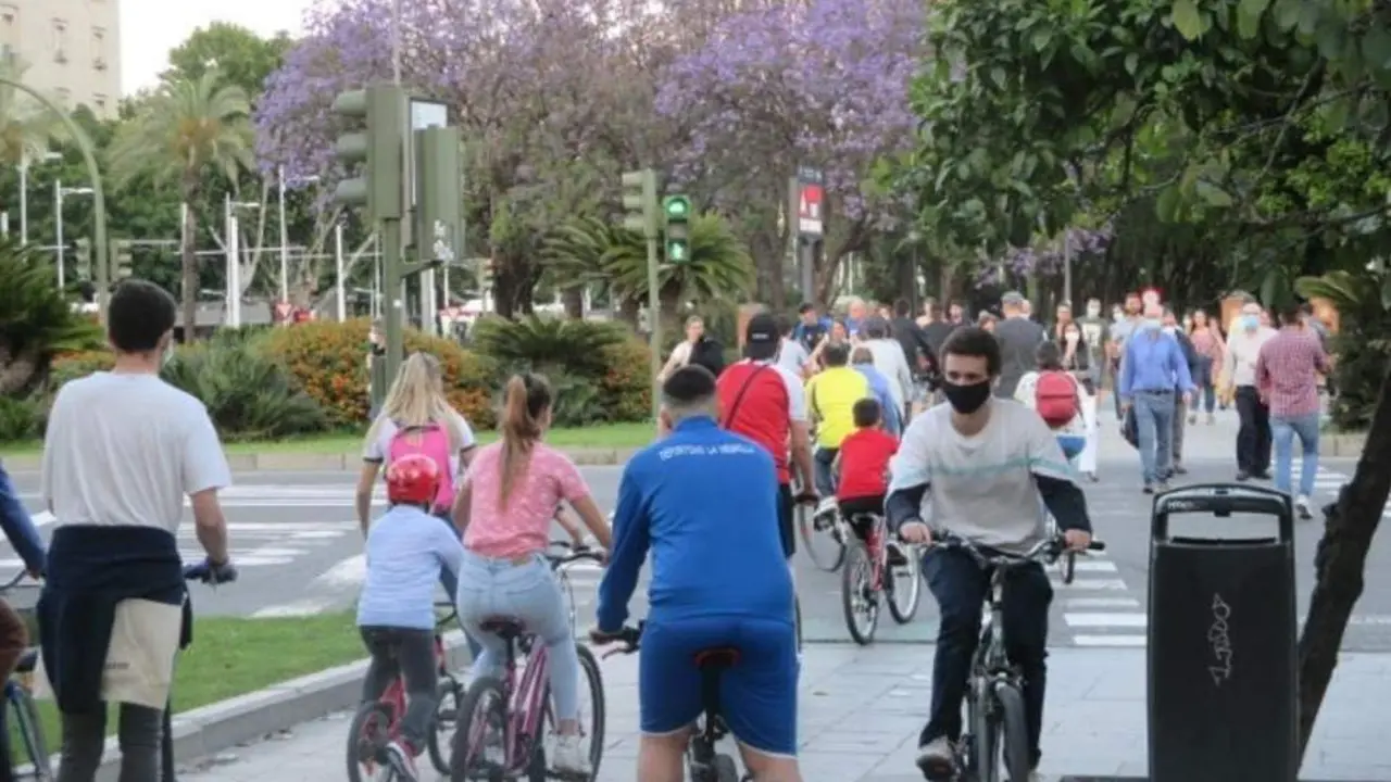Carriles bici en Sevilla. | Archivo