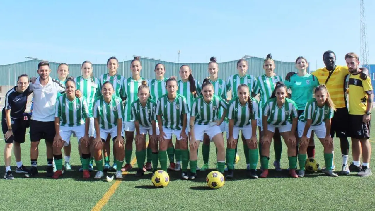El Atl&eacute;tico Sanluque&ntilde;o Femenino antes de afrontar el partido ante el Guadalcac&iacute;n - Ra&uacute;l J. Bustillos