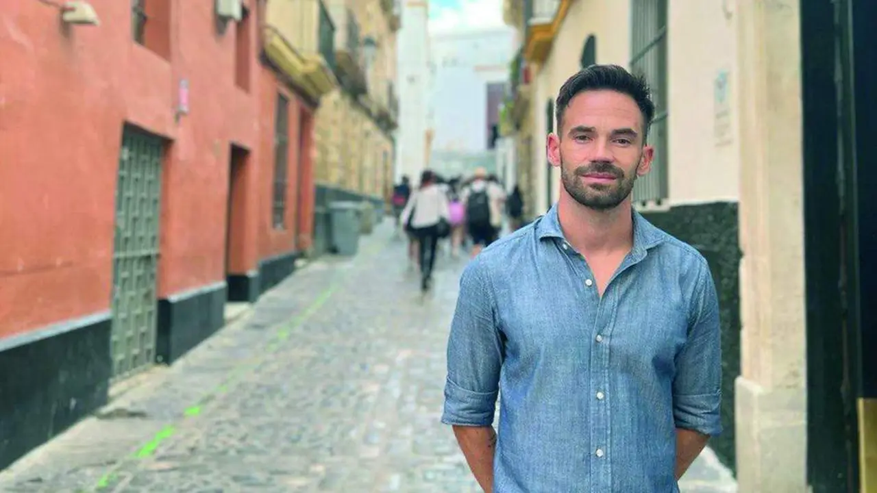 David de la Cruz.  - Viva