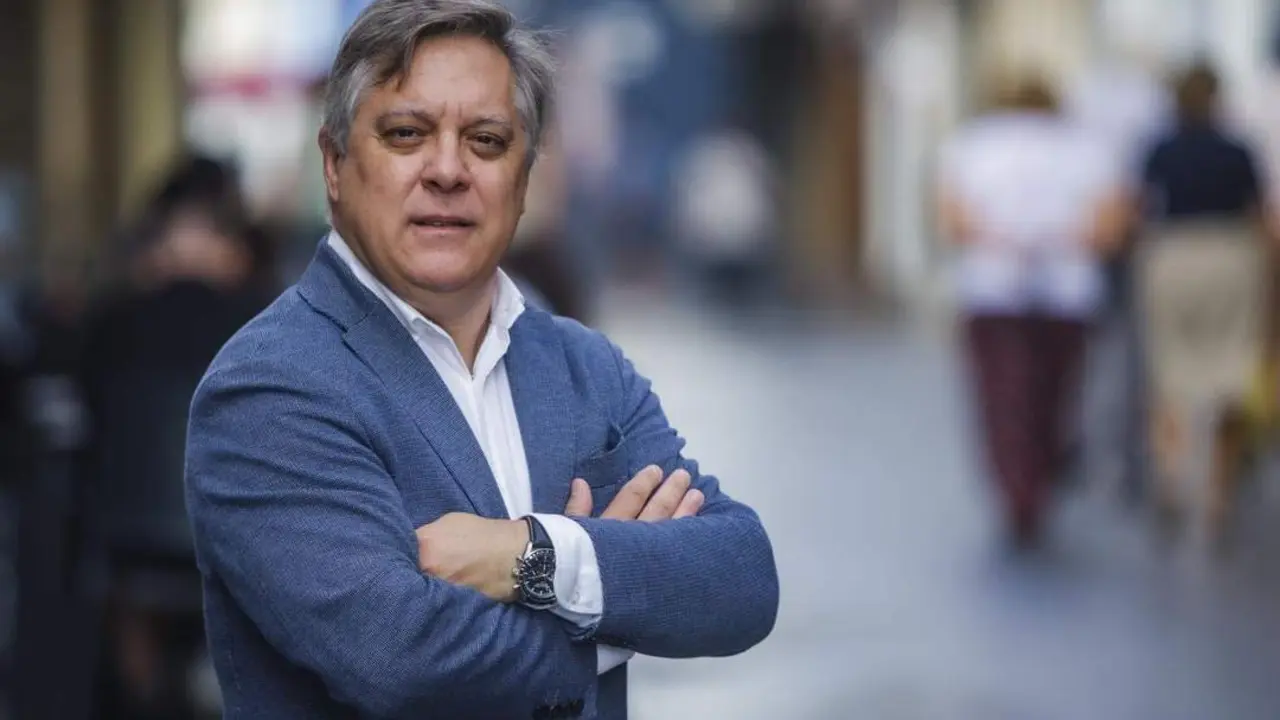 El portavoz municipal del PSOE de C&aacute;diz, &Oacute;scar Torres. - VIVA