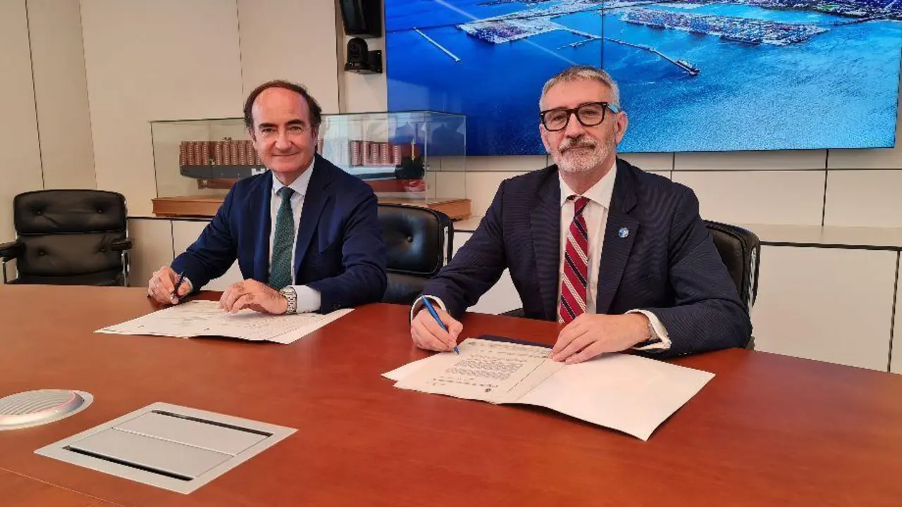 Firma del convenio. - A. I.