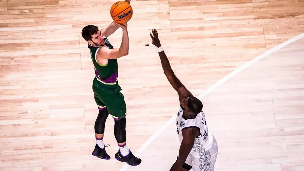 Resulta llamativo que Brizuela (8,2 puntos) sea el cuarto m&aacute;ximo anotador del equipo. Tiene por delante a Osetkowski, Carter y Djedovic. - UNICAJA CB
