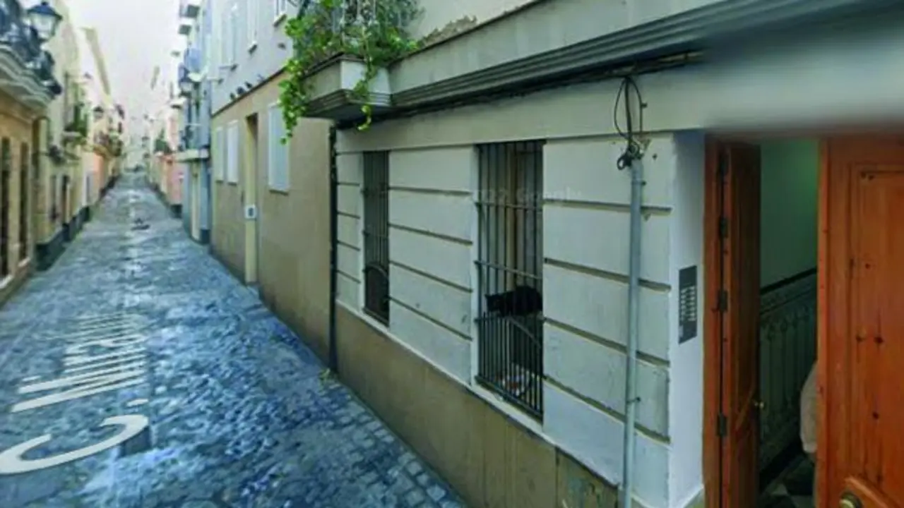 La calle Mirador, donde se encuentra la vivienda alquilada de este matrimonio.  - Google Map