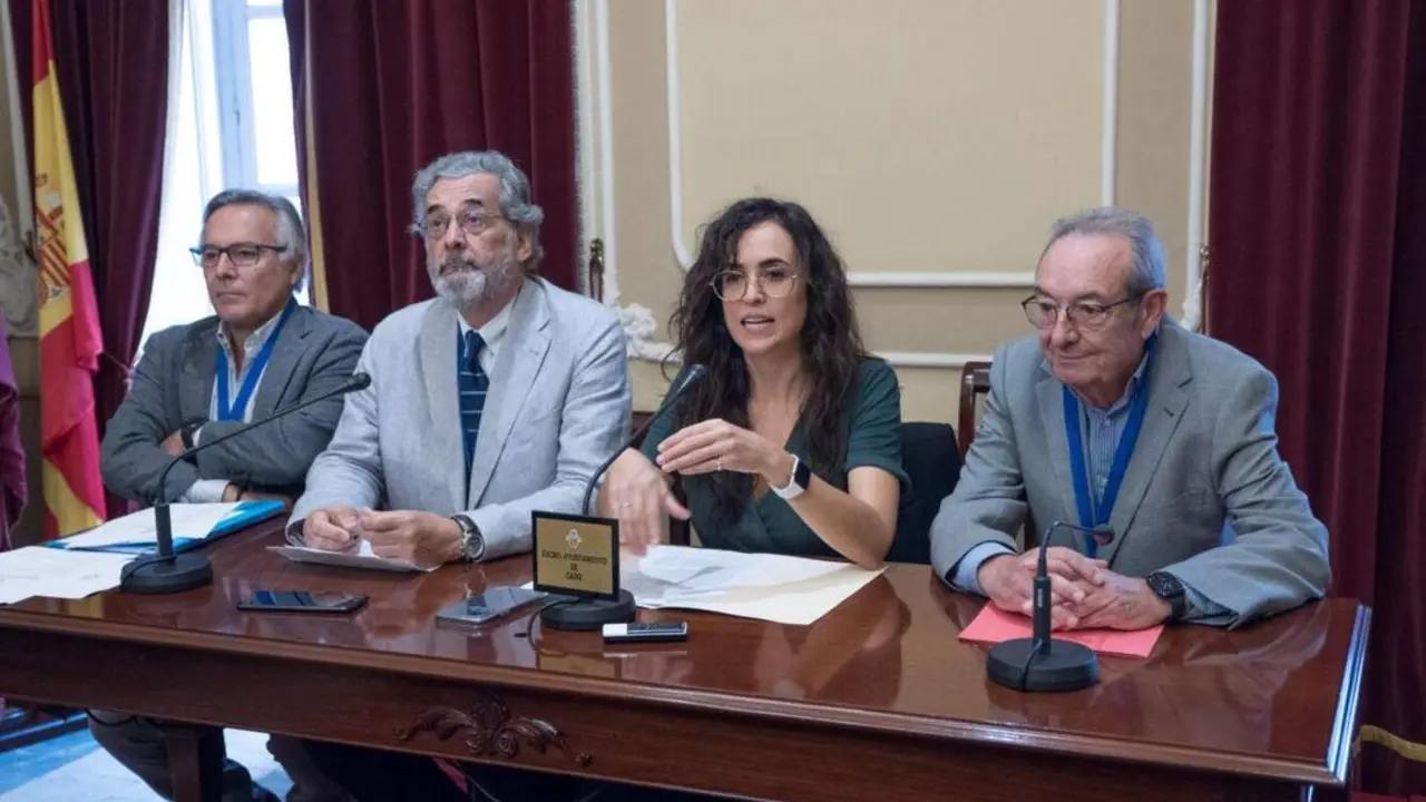 Presentaci&oacute;n de los actos.  - Manuel Fern&aacute;ndez / Ayuntamiento de C&aacute;diz