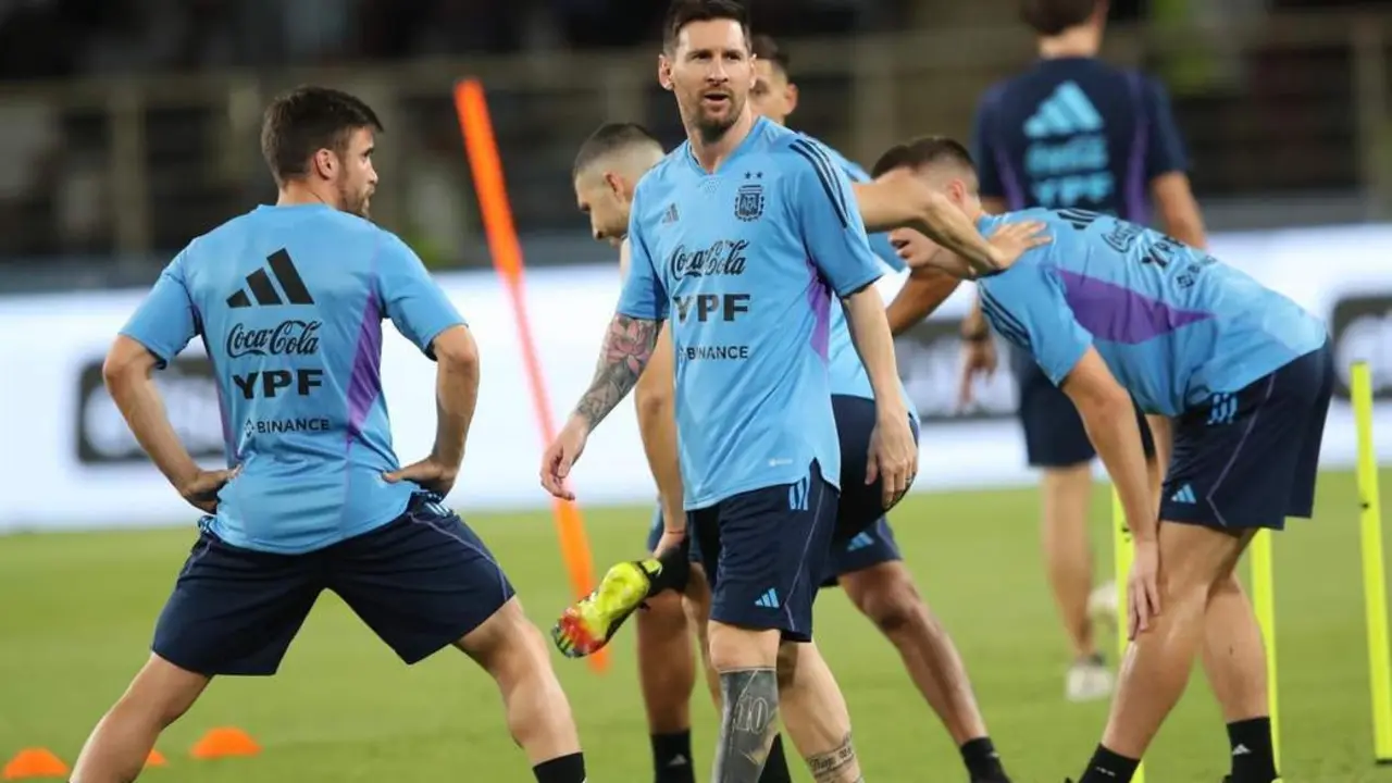 Leo Messi, entrenando con Argentina. - EFE