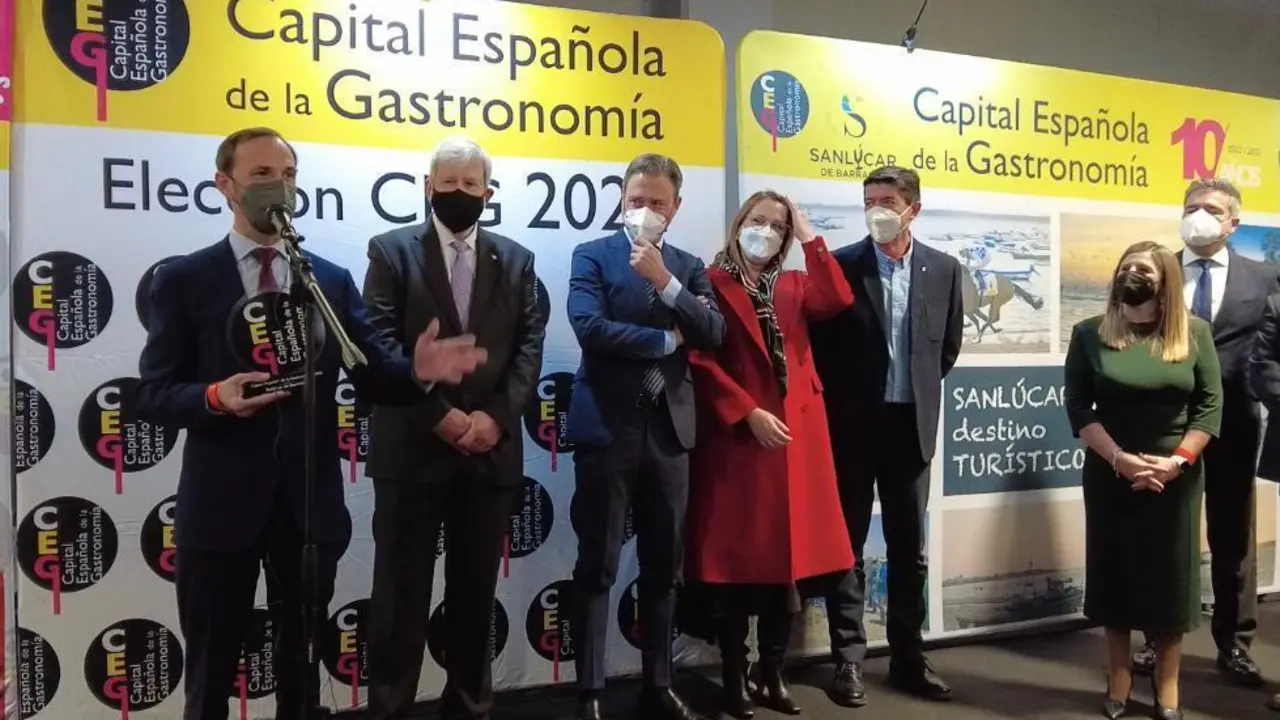 Acto de relevo de la Capital Espa&ntilde;ola de la Gastronom&iacute;a. - Informaci&oacute;n.