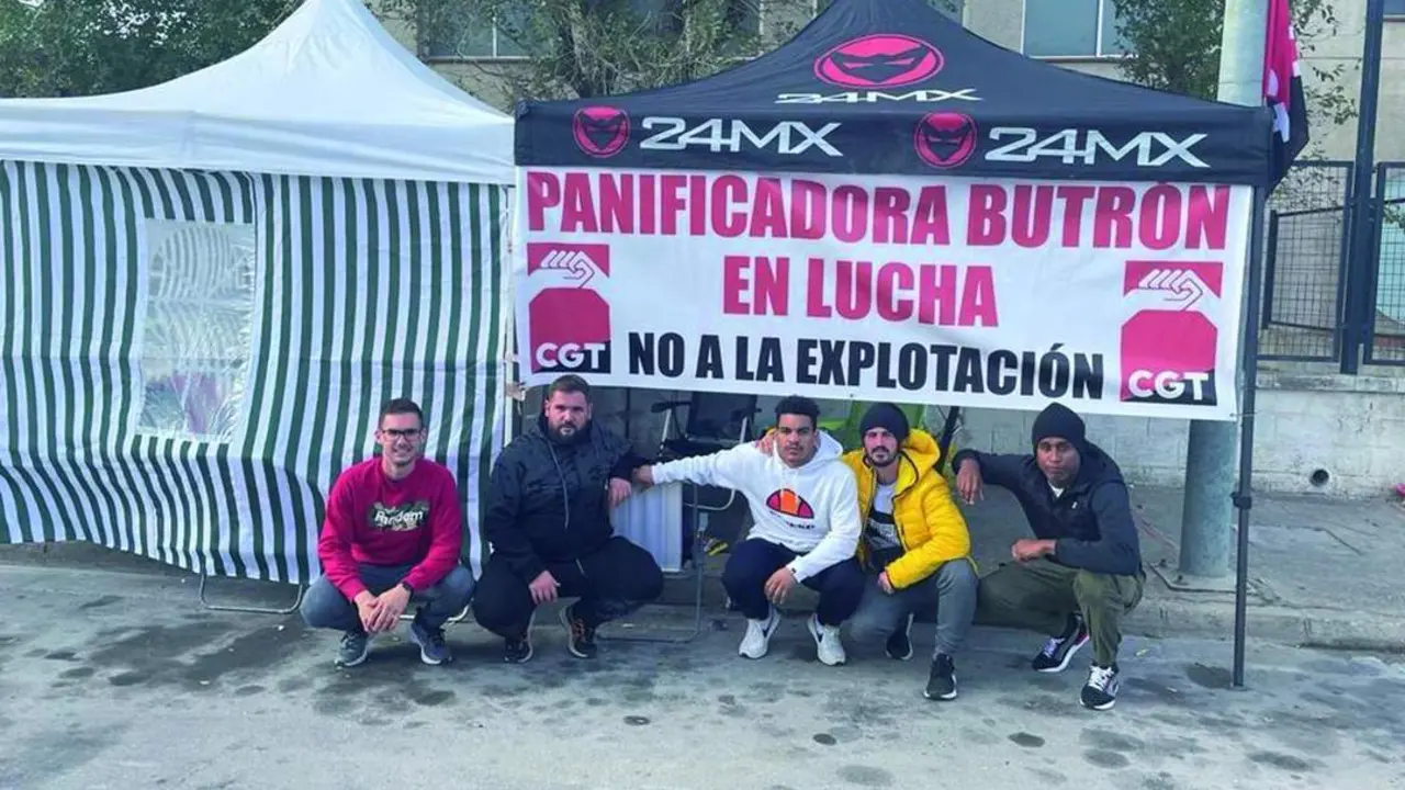 25 trabajadores de Butr&oacute;n contin&uacute;an en huelga indefinida mientras la empresa lo cataloga de &ldquo;ilegal e injusto&rdquo; - Blanca Vega