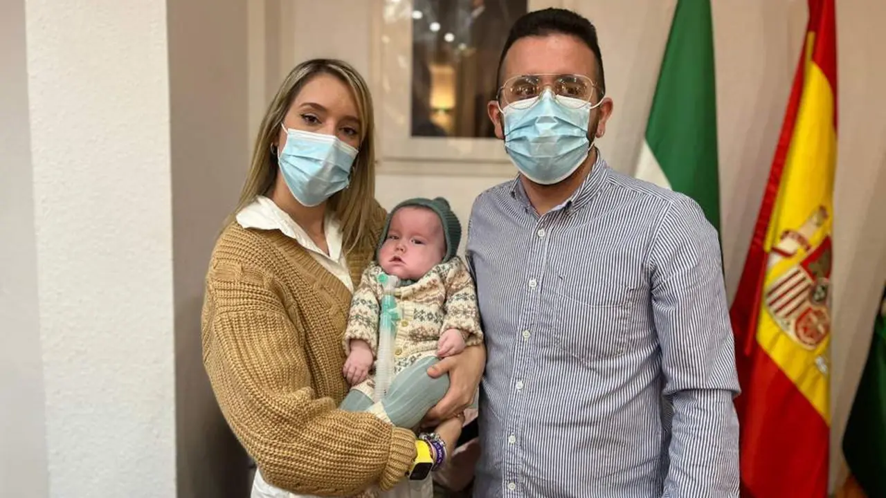 Valentina, un beb&eacute; de Los Barrios, primer caso en Espa&ntilde;a de una enfermedad rara