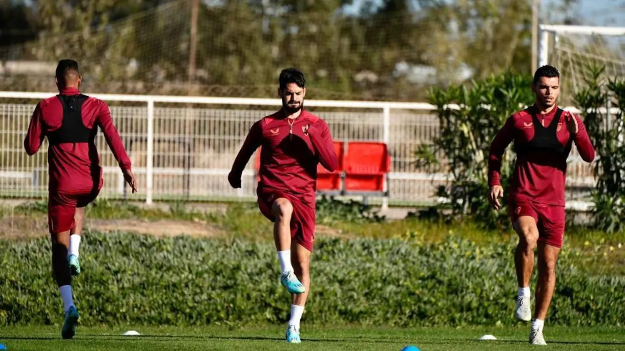 Fernando, Isco y Rekik durante el entrenamiento de hoy. - sfc