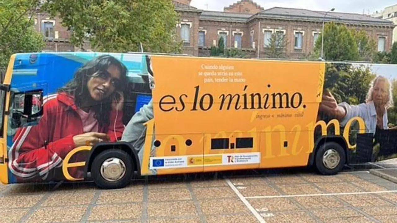 Autob&uacute;s IMV. - DELEGACI&Oacute;N DEL GOBIERNO EN ANDALUC&Iacute;A