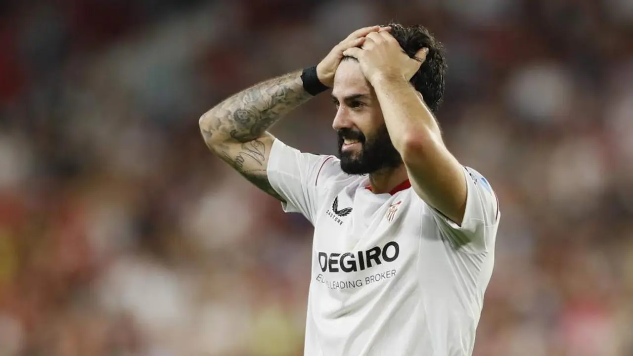 El jugador del Sevilla , Isco, durante el partido contra el Copenhague. - efe