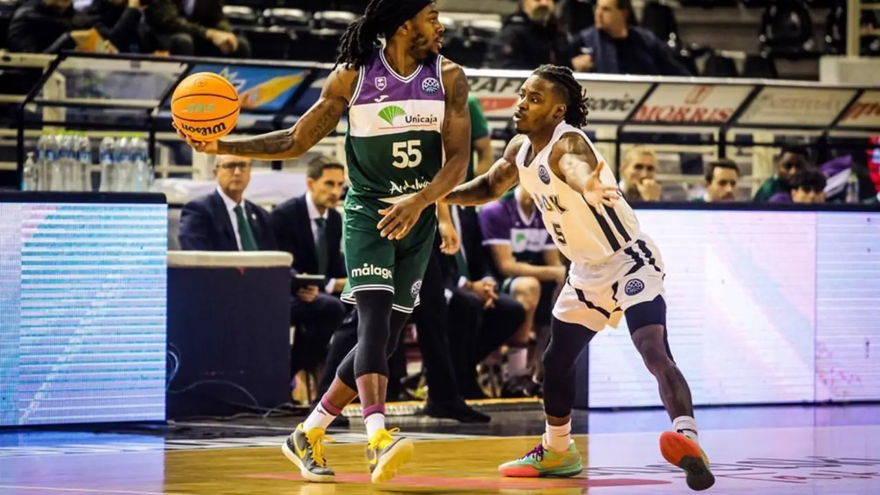 Riley y Perry, en el quinto partido de esta Champions de la FIBA. - BCL